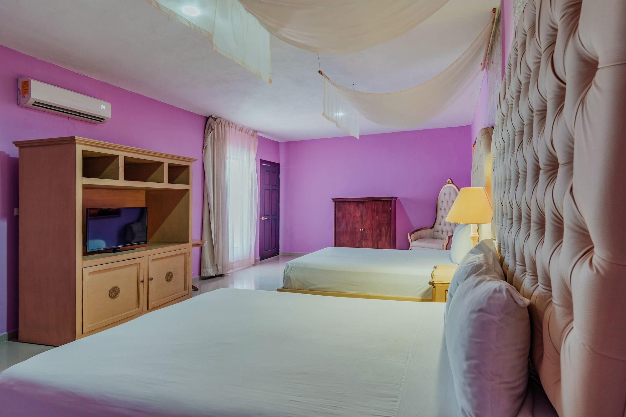 Hotel Lavanda CAS Mérida Buitenkant foto A bedroom at the resort